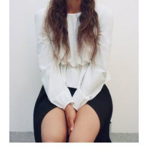 [New With Tag] Zara Oyster White Peplum Top L